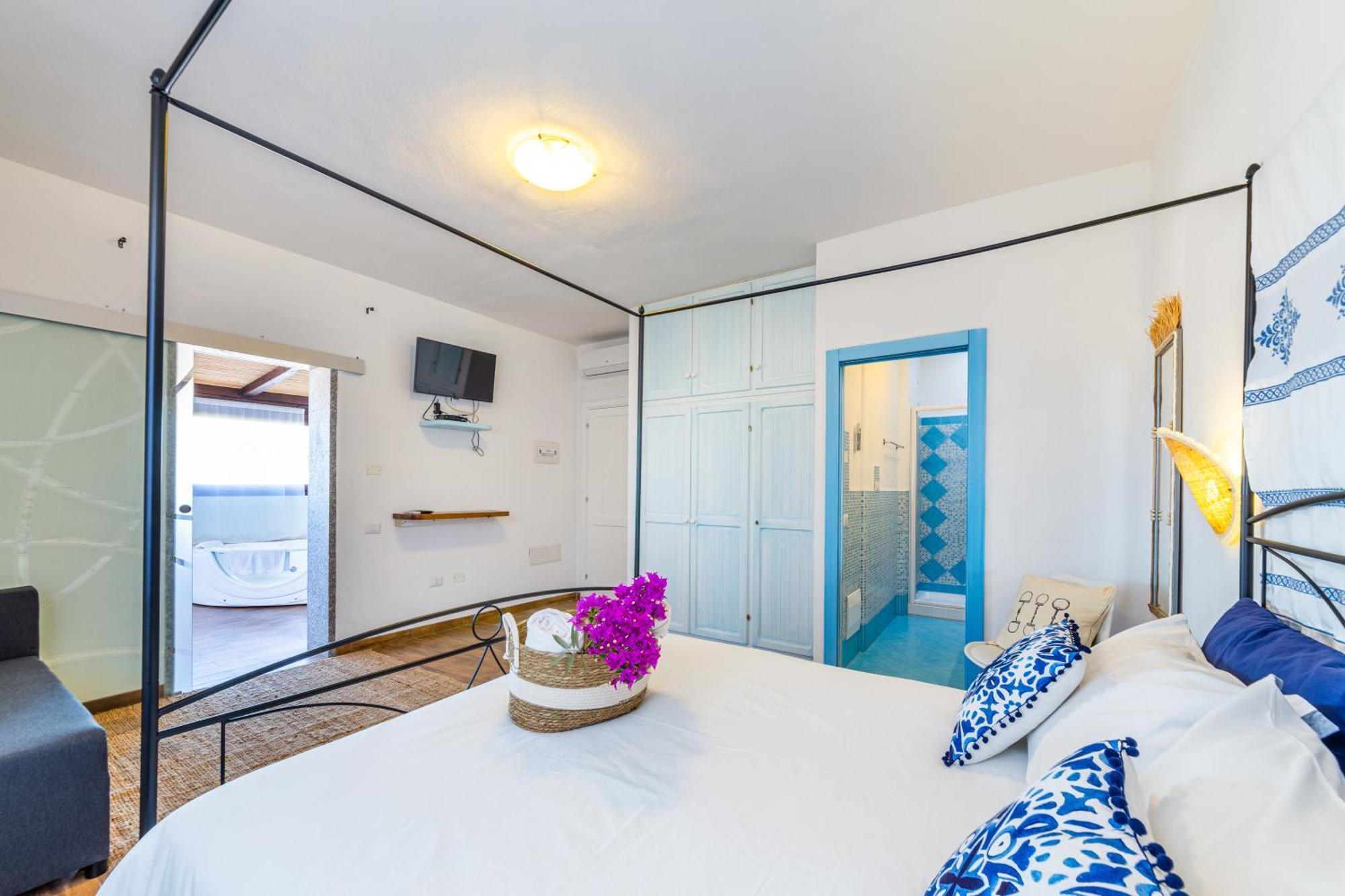 Le Maschere B&B Santa Teresa Gallura Exteriör bild
